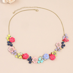 Flower <b>Necklace</b> Resin Zinc Alloy Crystal Rhinestone Women's Party Jewelry Bohemian Style <b>Statement</b> Neckpiece - Product Image 3