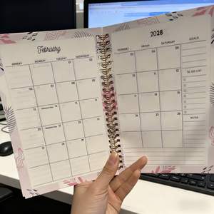 Agenda 2026, Planificador <span class=keywords><strong>de</strong></span> <span class=keywords><strong>Tres</strong></span> Años, Cuaderno A5 con Espiral, Planificación Semanal - Product Image 2