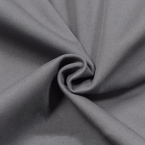 Bán Buôn Tùy Chỉnh Polyester Spandex Softshell Windproof Chống Nước Với Lông Cừu Người Đàn Ông Ngoài Trời Vest Không Tay Áo Khoác - Product Image 3