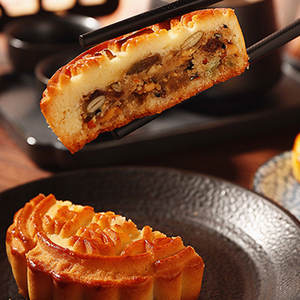 Confezione Regalo Fengmai, Mooncake Tradizionale Cinese 100g con Cinque Noci <span class=keywords><strong>e</strong></span> Pasta di Loto Bianco, Snack Dolci - Product Image 4