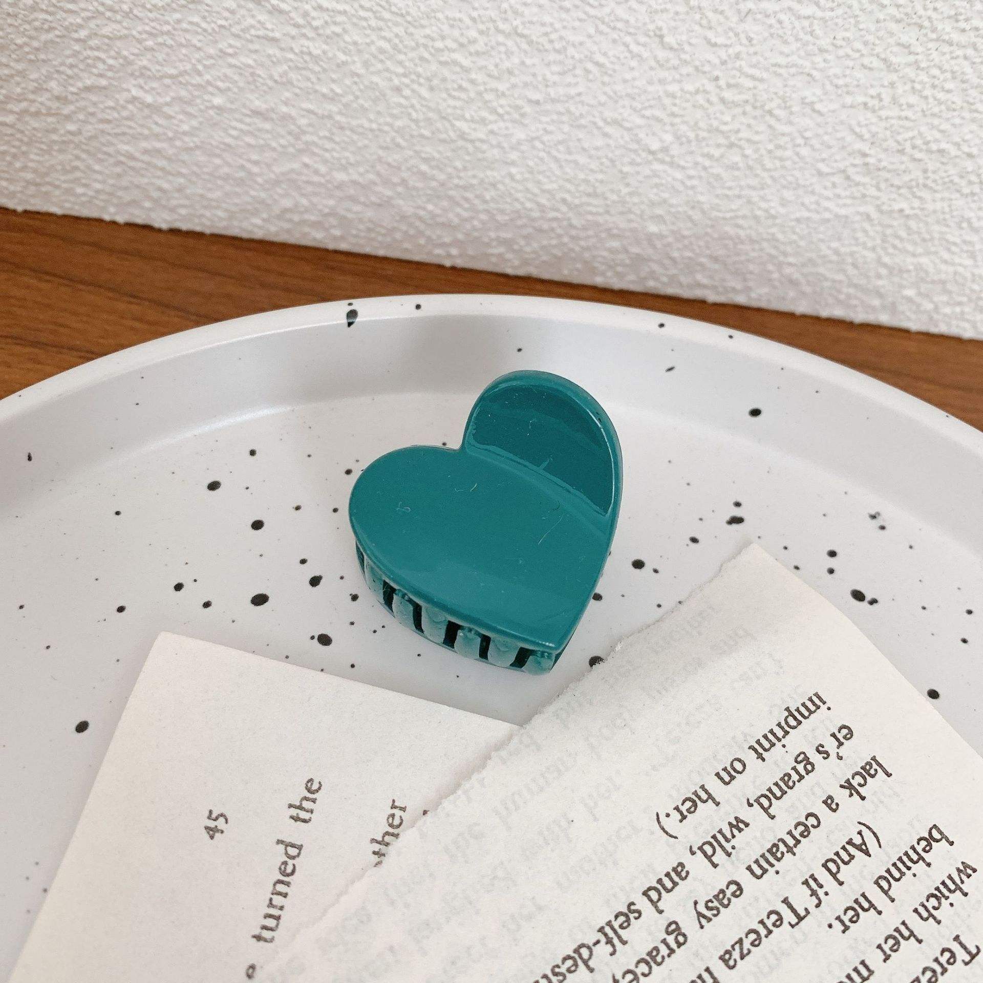 สีเขียว