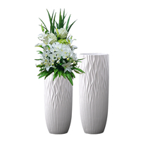 Ventes en gros de pots à fleurs modernes pour la décoration de la maison, pots à fleurs hauts de 70 à 90 cm, en ciment blanc pour l'intérieur, pour fleurs artificielles et utilisation en jardin