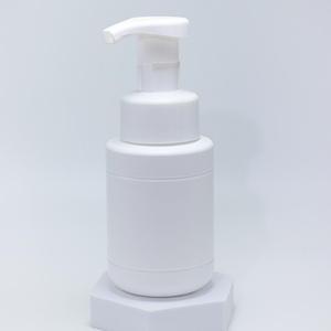 Foam <b>Bottle</b> <b>200ml</b> PE Cosmetic Liquid Soap Dispenser with Foam Pump <b>Bottle</b> Face Cream Packaging Sealing Type Spray - Product Image 4