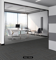 Dalles de moquette écologiques carrées, motif moderne, dos en PVC, dalles de moquette modulaires pour bureaux et espaces commerciaux, 50x50