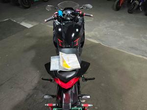 Moto <span class=keywords><strong>électrique</strong></span> d'<span class=keywords><strong>occasion</strong></span> 72V 32A 4000W Kawasaki Little Ninja V6 Moto tout-terrain Moto de <span class=keywords><strong>course</strong></span> Moto de rue - Product Image 2