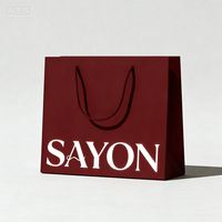Solutions d'emballage de vêtements écologiques de luxe personnalisées, réutilisables, OEM, sacs en kraft, boîtes, étiquettes, accessoires pour les marques de mode