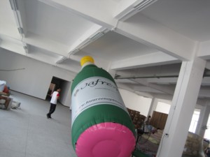Inflatable Red Wine Bottle <b>Balloon</b> with Digital Printing Sun Resistant & Waterproof for Advertising Events - Product Image 4