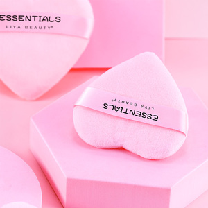 Bébé rose amour bouffée cosmétique pour bouffée de poudre en vrac personnalisé en forme de coeur maquillage compact réglage bouffées
