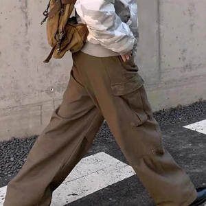 جينز كارجو فضفاض بتصميم أمريكي عصري مع جيوب كبيرة، موديل للجنسين بطراز الشارع العالي والعتيق - Product Image 4