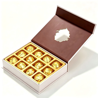 Boîte cadeau personnalisée haut de gamme à fermeture magnétique pour chocolats, avec couvercle à fenêtre et séparateur intérieur, idéale pour les dragées de mariage