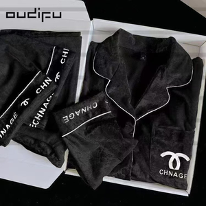 Pigiama da <span class=keywords><strong>Donna</strong></span> ODM Autunno-Inverno, Set Due Pezzi con Camicia a Maniche Lunghe e Pantaloni, Cardigan, <span class=keywords><strong>Abbigliamento</strong></span> da <span class=keywords><strong>Casa</strong></span> alla Moda - Product Image 1
