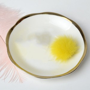 Vente en gros étui de téléphone avec boule de fourrure porte-clés boule de fourrure porte-clés boule de pompon en fourrure de raton laveur véritable - Product Image 6