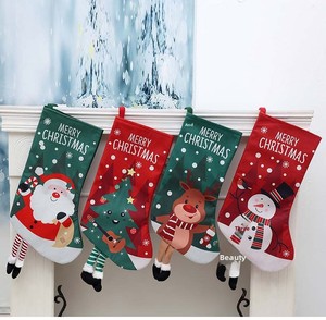 Sac à bonbons en peluche fantaisie de Noël et chaussettes du Père Noël - Cadeau idéal pour les filles et les garçons, fournitures pour l'artisanat des fêtes - Product Image 4