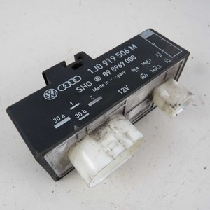 Relè Ventola Radiatore 1J0919506M per Seat Ibiza Mk3 2002-2006 Usato (57219) - Product Image 1