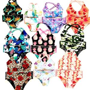 Traje de Baño de Dos Piezas para Niñas, Diseño Personalizado, Estampado, Bikini, Chaleco y Pantalones Cortos, Traje de Baño Infantil Hawaiano, Tela Reciclada - Product Image 4