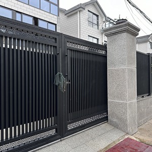 Panneaux de clôture en <span class=keywords><strong>aluminium</strong></span> à lattes horizontales, type <span class=keywords><strong>palissade</strong></span>, pour bétail, chevaux, moutons, chèvres, sans creuser, pour cour, à <span class=keywords><strong>prix</strong></span> abordables, pour fermes - Product Image 1