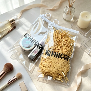 Pochette zippée transparente en PVC personnalisée avec anneau de traction, pour emballage cosmétique et maquillage - Product Image 1