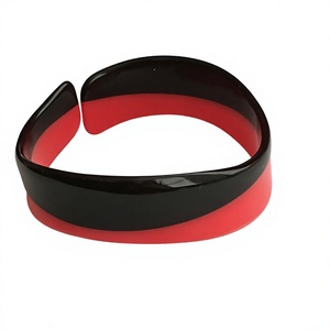 Nouveaux Bracelets Fantaisie en Résine Acrylique Faits Main, Design Marbré Marron et Blanc Tendance, Bijoux Unisexe à la Mode pour Femme - Product Image 4