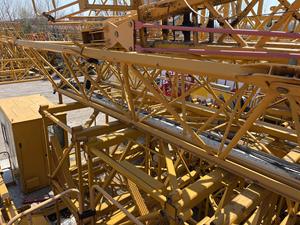 Grue à tour d'occasion XCMG XGA6012-6S de 6 tonnes <span class=keywords><strong>pour</strong></span> la construction de bâtiments, prix - Product Image 5