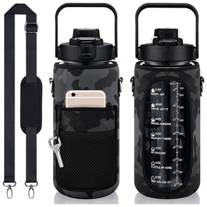 Bouteille d'eau portable 2L avec marqueur de temps motivationnel, bouteille d'eau de sport avec poignée et manchon de téléphone en paille - Product Image 1