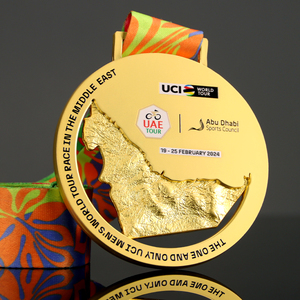 Medalla Personalizada al por Mayor para Triatlón de Natación, Ciclismo y Bicicleta, con Cinta, de Esmalte Metálico de Aleación de Zinc en 2D y 3D para Eventos Deportivos en EAU - Product Image 1