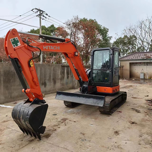 Mini-excavatrice sur chenilles Hitachi ZX55USR d'occasion avec bras long, faible nombre d'heures de travail et en excellent état - Product Image 4