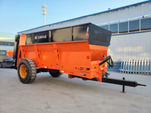 <span class=keywords><strong>Épandeur</strong></span> de <span class=keywords><strong>fumier</strong></span> en spirale rotatif vertical double spécialement conçu pour la litière de volaille humide - Product Image 6