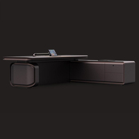 Scrivania Direzionale KMJ in Stile Italiano, Arredamento Ufficio di Lusso con Illuminazione LED Controllata Vocalmente, Scrivania per CEO e Dirigenti