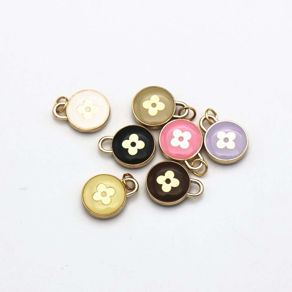 How to Choose Luxury Charms: A Complete Buying Guide