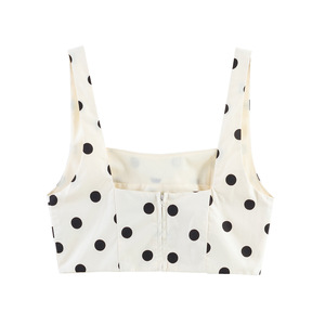 Set Personalizzato Primavera 2026 con Top Corto a Pois e Gonna Midi Asimmetrica per Donne, OEM/ODM da Fabbrica di Abbigliamento Cinese, Set 2 Pezzi - Product Image 3