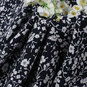 Impresión digital personalizada <span class=keywords><strong>de</strong></span> alta calidad London Liberty 100 telas <span class=keywords><strong>de</strong></span> algodón tela floral por rollo <span class=keywords><strong>de</strong></span> yarda - Product Image 3