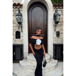 Ensemble de costume noir Mariska pour femmes - Product Image 3