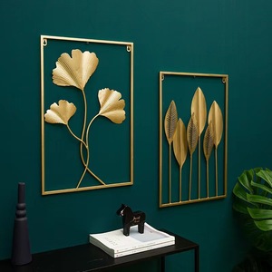 Décoration <span class=keywords><strong>murale</strong></span> <span class=keywords><strong>moderne</strong></span> et simple <span class=keywords><strong>en</strong></span> <span class=keywords><strong>fer</strong></span> forgé, design feuille, suspension créative <span class=keywords><strong>en</strong></span> métal pour salon, vente directe usine, transfrontalier - Product Image 3