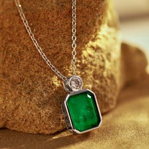 Dylam High End Luxurious Women 925 Sterling Silver Rhodium Plated <b>Emerald</b> Synthetic Stone 5A Zirconia <b>Pendant</b> Necklace for Party - Product Image 5