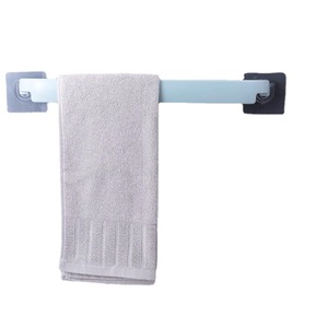 Porte-serviettes en plastique à barre unique 50-60 cm, adhésif mural, rangement cuisine et salle de bain, style scandinave, blanc - Product Image 5
