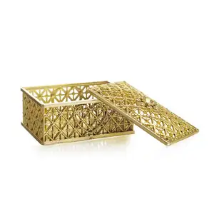 wholesale Hot Sale European Style Hollow Out Gold Plating Rectangle Candy Storage Box Wedding Favor Boxes with Lid