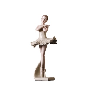 Usine Fournisseur Décorations De <span class=keywords><strong>Table</strong></span> De Mariage Blanc Danse Fille Statue Résine Artisanat <span class=keywords><strong>Princesse</strong></span> Polyrésine Art Centres De <span class=keywords><strong>Table</strong></span> De Mariage - Product Image 3