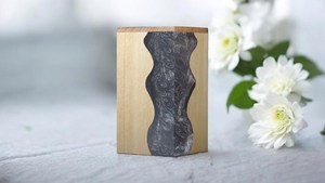 Urna Funeraria Personalizada OEM con Múltiples Tamaños Disponibles, Hecha de Madera y Resina Epoxi para Uso Funerario - Product Image 5