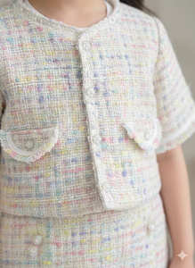 Ensemble chic en tweed pastel pour filles avec veste courte pour les fêtes - Product Image 5