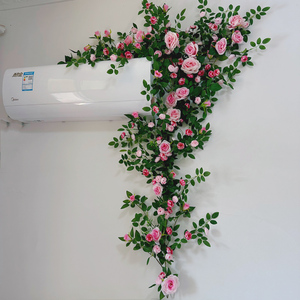 Guirlandes de roses artificielles en soie pour décoration murale, idéales pour balcon et dissimulation de tuyaux - Product Image 4