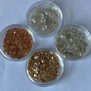 Nhà máy trực tiếp đầy màu sắc Epoxy mica Flakes biotite muscovite chống cháy trang trí <span class=keywords><strong>Flake</strong></span> chip cho lớp phủ sàn mica tấm - Product Image 2