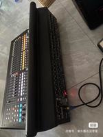Console de mixage numérique M32R LIVE d'occasion, live/studio, avec 40 canaux d'entrée, 16 préamplis micro PRO, 25 bus de mixage, multitrack