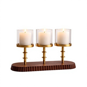 Support à bougies moderne en or avec 3 porte-verres, base en bois, décoration d'intérieur, centre de table de mariage, résistant à la chaleur - Product Image 1