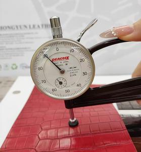 Pelle Sintetica PU Personalizzata Resistente con Motivo a Coccodrillo Impermeabile Ecologica Texture a Scacchi Effetto Pietra per Borse e Scarpe - Product Image 4