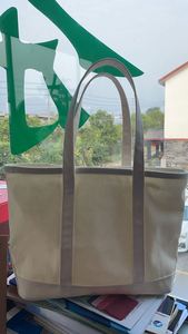 High Quality Customizable Eco-Friendly Canvas Tote Bags Wholesale Shopping Bags with Low MOQ and <b>Printed</b> Logo - Product Image 5