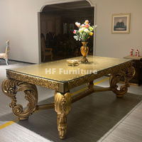 Ensemble de salle à manger en or de style baroque chaise de salle à manger sculptée à la main ensembles de table à manger royale dessus en verre