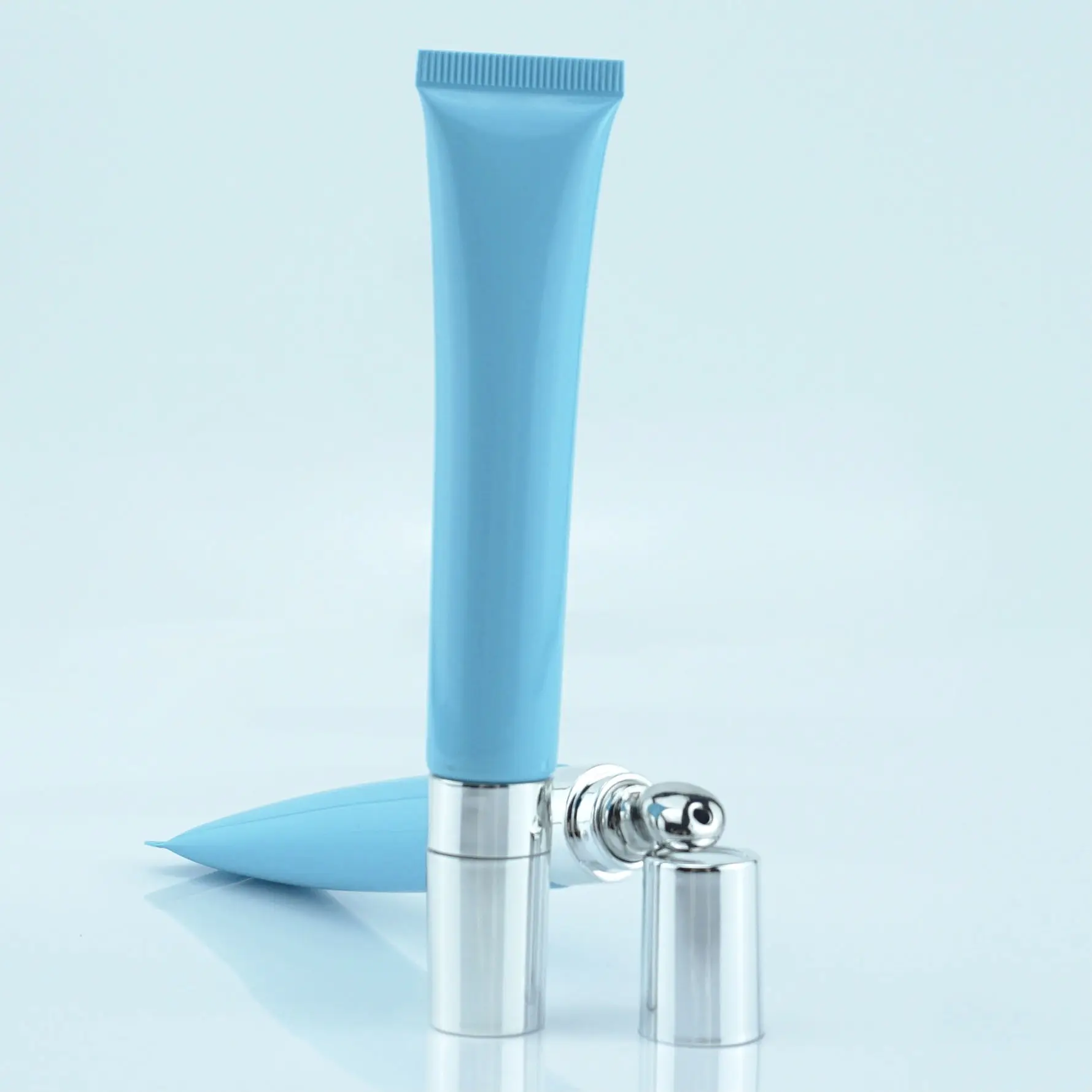 Tubo cosmetico per massaggiatore per occhi vuoto 5ml 10ml vari applicatore per punta in metallo in lega di zinco per tubo per labbra spremere il siero per ciglia