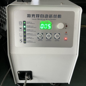 Machine de soudage laser Utools de nouvelle conception pour le métal, l'acier, l'aluminium, le cuivre, réparation d'équipements industriels, fabrication - Product Image 1