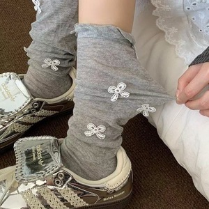 Calcetines de punto hasta la pantorrilla, color gris, antideslizantes, informales, para adultos y jóvenes de 18 a 40 años, absorbentes del sudor y resistentes a los olores - Product Image 1