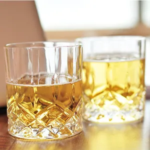 Bicchieri da vino creativi in rilievo rotondi all'ingrosso bicchieri da Whisky bicchiere da Whisky Set regalo Whisky